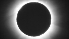 Затмение в Кении снимали несколько тысяч человек со всех уголков планеты. Фото предоставлено Ильей КОТОВЩИКОВЫМ