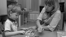 В день центр может принять 50 ребятишек. Фото Аркадия УВАРОВА