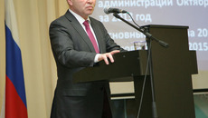 Владимир Знатков напомнил о необходимости постоянного диалога с горожанами. Фото с сайта www.forblabla.com