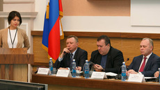 На заседании городского инвестиционного совета. Фото Аркадия УВАРОВА