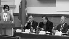 На заседании городского инвестиционного совета. Фото Аркадия УВАРОВА