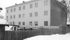 Новенький дом на ул. Герцена, 7 можно назвать «индивидуальным жилым строением». Фото Михаила ПЕРМИНА