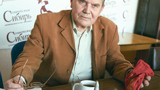 Юрий Чернов — лауреат региональных премий имени Василия Пескова, Н.Г. Гарина-Михайловского, имеет Почетный диплом Всесоюзного литературного конкурса имени Н.А. Островского. Фото Аркадия УВАРОВА