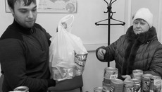 В новосибирском Координационном совете по общественной безопасности (улица Римского-Корсакова, 10) сибиряки собирают гуманитарную помощь жителям Украины/