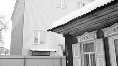 Судьбу дома на улице Герцена в Новосибирске пришлось решать суду. Фото Михаила ПЕРМИНА