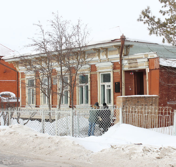 Внешний вид здания. Фото присланы О. ВАСИЛЕНКО