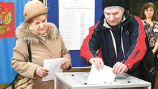 Анатолию Локтю предстоит выстроить диалог и с городскими элитами, и с рядовыми гражданами. Фото Аркадия УВАРОВА