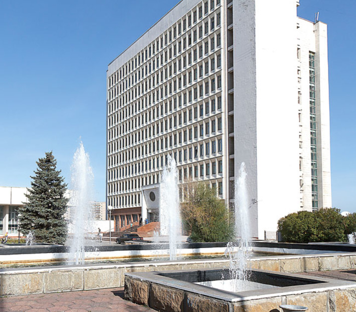 Фото Аркадия УВАРОВА