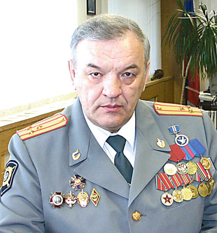 Депутат Законодательного собрания Новосибирской области, почетный сотрудник МВД России Владимир ЗАХАРОВ