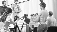 На съемках новосибирского сериала «Рэпанутые». Фото с сайта www.vk.com