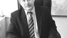 Директор Новосибирского техникума автосервиса и дорожного хозяйства Иван СЫРМОЛОТОВ