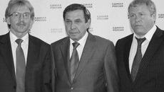 Финалисты голосования Николай Красников, Владимир Городецкий и Алексей Александров (справа налево). Фото с сайта www.er.ru