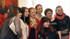 А ну-ка, девушки! Фото Андрея ЮРЧЕНКО