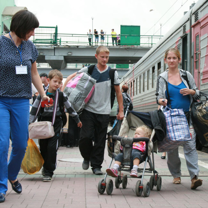 В наш регион переселенцы прибывают каждую неделю. Фото Михаила ПЕРМИНА
