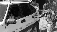 Социальное такси — это услуга по специальному транспортному обслуживанию некоторых категорий граждан, например инвалидов  I и II групп, людей старше 80 лет, ветеранов ВОВ. Фото Дарьи ДОРОТОВОЙ