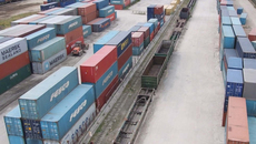 Новосибирск — крупнейший транспортно-логистический узел. Фото с сайта www.stellssib.tu