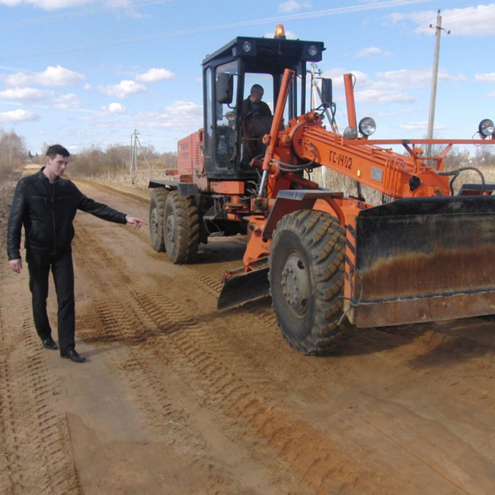 Подготовка дорог к зиме требует особого внимания и немалых затрат. Фото с сайта www.poselenie-mikulino.ru