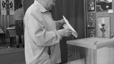 Политологи и законодатели тщательно проанализировали итоги региональных выборов. Фото Михаила ПЕРМИНА