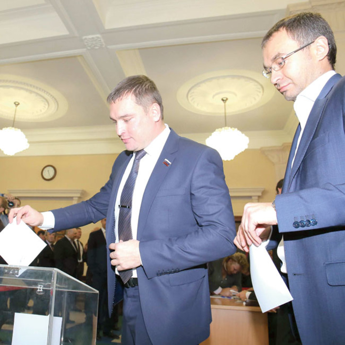 Идет голосование