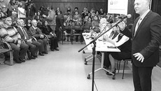 Заместитель министра культуры Игорь Решетников на презентации проекта. Фото Аркадия УВАРОВА
