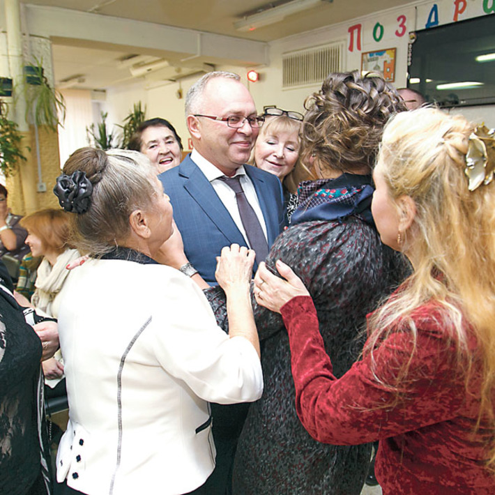 Владимир Знатков в клубе: теплая встреча давних друзей