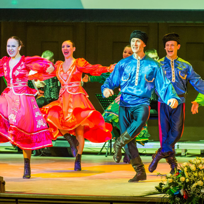 Казачьи песни и танцы всегда были в репертуаре ансамбля «Чалдоны». Фото предоставлены ансамблем «Чалдоны»