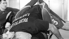 Маэстро Маркус Винициус ди Луция учит сибиряков побеждать. Фото Натальи МАНТОРОВОЙ