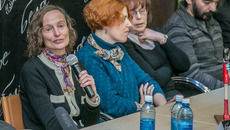 Прямой диалог писателей с читателями на фестивале. Фото предоставлено НГОНБ