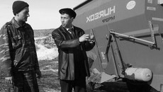 Кормоцех на колесах — примета времени. Фото Сергея ДЯТЛОВА