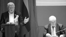Опытом высокорентабельной работы ЗАО племзавод «Ирмень» поделился его председатель Юрий Бугаков. Фото Михаила ПЕРМИНА
