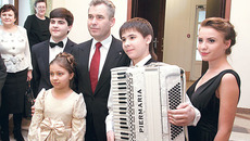 Фото Аркадия УВАРОВА
