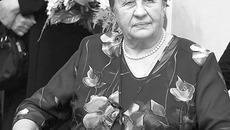 Екатерина Буланкина и ее вышивки. Фото Аркадия УВАРОВА