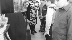 Каждый год количество экскурсантов в Колыванском краеведческом музее увеличивается, более 70 процентов из них иногородние гости и иностранцы. Фото Михаила ПЕРМИНА