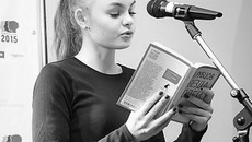 Новосибирские школьники читали произведения как классиков, так и современных авторов. Фото с сайта vk.com