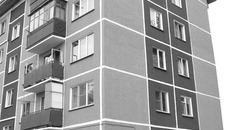 Жителям этого дома капитальный ремонт уже сделали. Фото Юрия ИВАНОВА