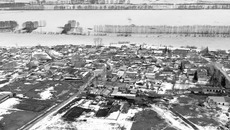 Фото Аркадия УВАРОВА