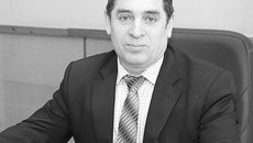 Директор Сергей Навозов. Фото Михаила ПЕРМИНА