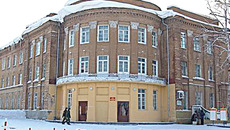 Капитальный ремонт кровли дома офицеров и проведение государственной кадастровой оценки земель сельскохозяйственного назначения потребовало дополнительного финансирования
