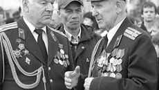 Никто из ветеранов не будет забыт, не останется в стороне. Фото Аркадия УВАРОВА