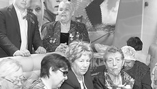 Большая часть обращений ветеранов касается медицинских услуг. Фото Аркадия УВАРОВА