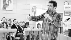 Фёдор Вирин: «К основным материальным категориям электронной коммерции относят бытовую технику, электронику, одежду, обувь и аксессуары. Из новых перспективных направлений — доставка готовой еды, в этой сфере сейчас не существует конкуренции». Фото Юлии НАЗАРЕНКО