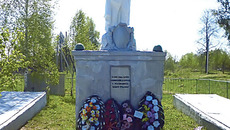 На братской могиле в селе Тархово 1 320 фамилий погибших бойцов