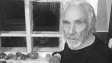 Держись, Николай Яковлевич, будут и у тебя теплые окна! Фото предоставлено Л. Липовцевой