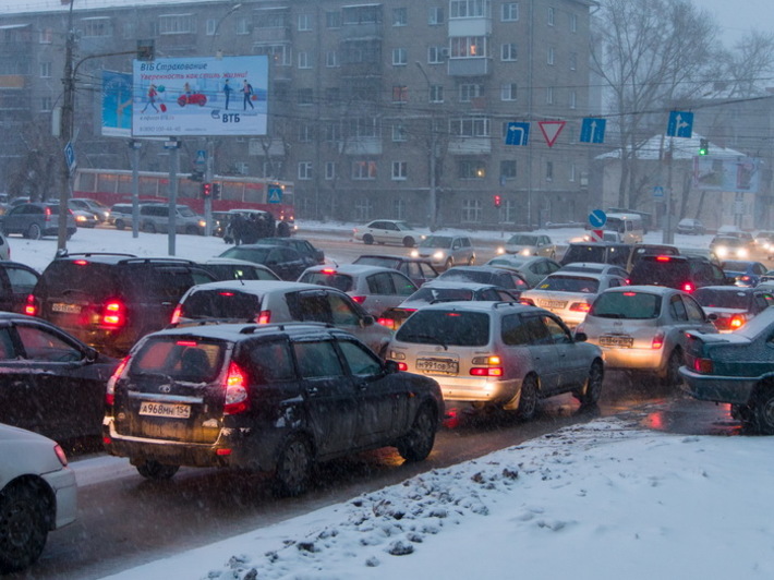 В прошлом году "День жестянщика" выпал именно на 14 октября. Фото Аркадия Уварова
