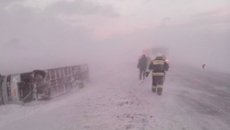 Фото с места ДТП предоставлено ГУ МЧС по НСО