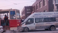 Фото с сайта службы эвакуации "АСТ-54"