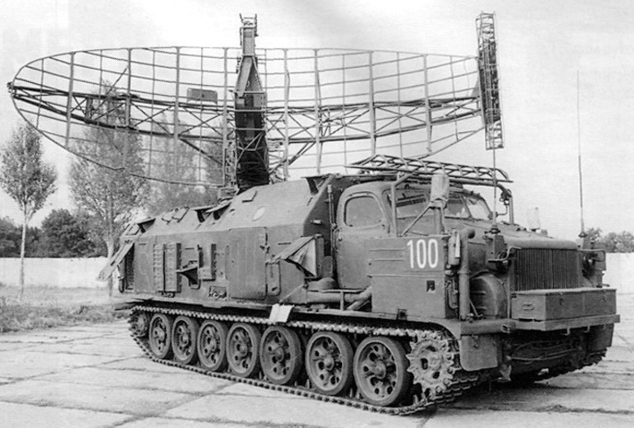 Радиолокационная станция 1С12 состояла из 6 систем и 178 блоков. 13651 наименование деталей изготавливали в Новосибирске. Фото с сайта ser-sarajkin.narod2.ru