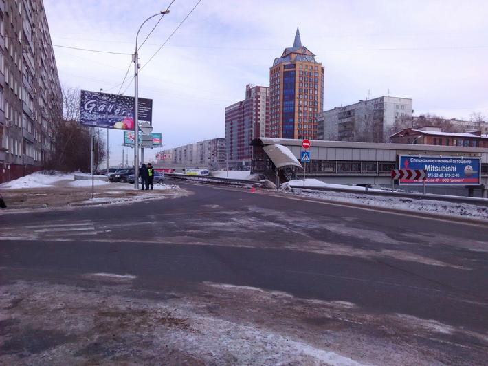 Фото с месте ДТП предоставлено ГИБДД Новосибирска