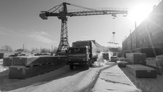 Высокая скорость монтажа фасадных систем исключает понятие «сезонность работ», что ускоряет процесс строительства. Это оценили как застройщики, так и государственные заказчики. Почему бы предложением «Термолэнда» не воспользоваться собственникам многоквартирных домов? Фото пресс-службы губернатора и правительства области