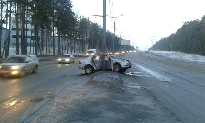 Фото с места ДТП предоставлено ГИБДД Новосибирска